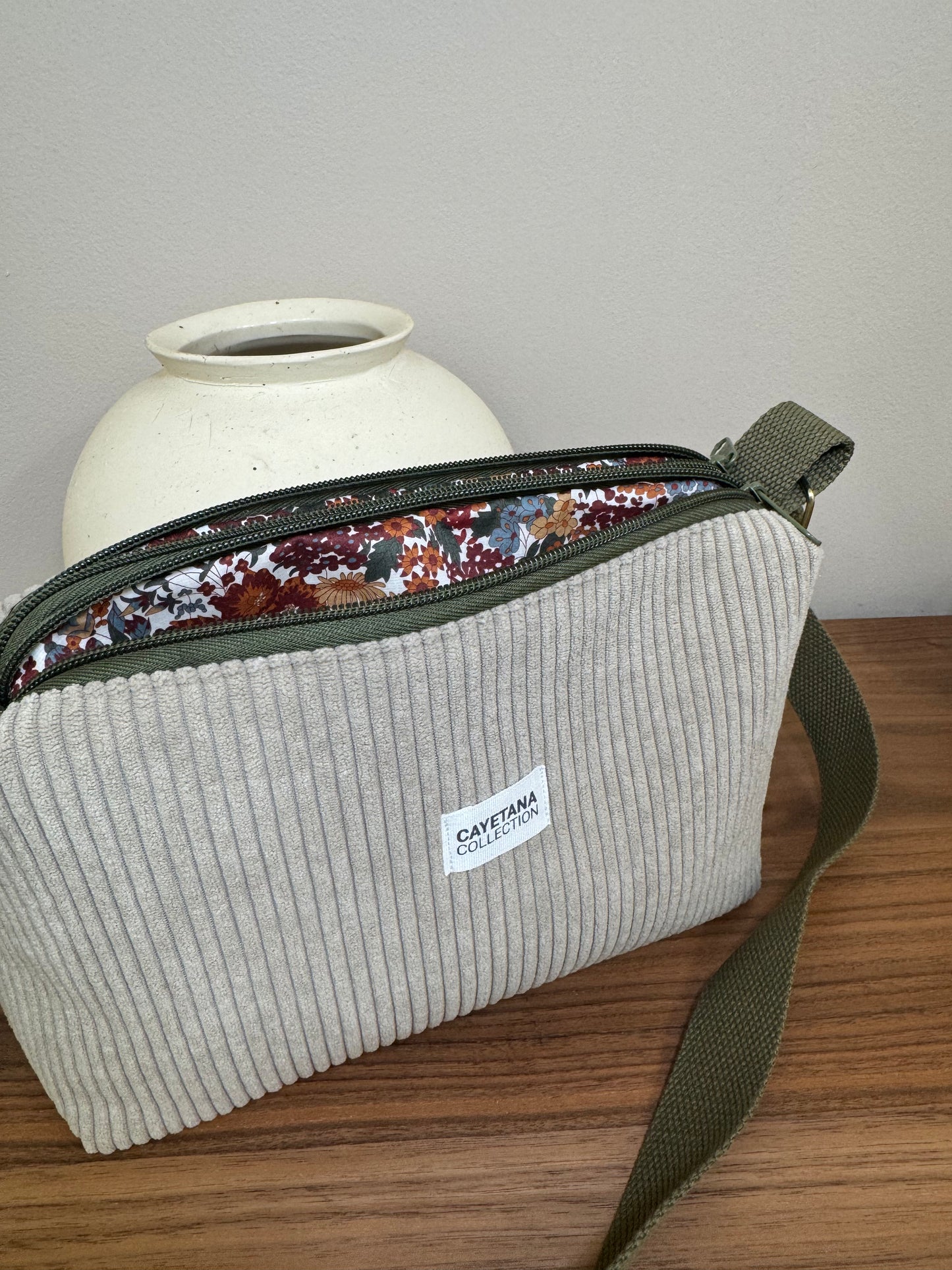 Bolso bandolera doble cierre